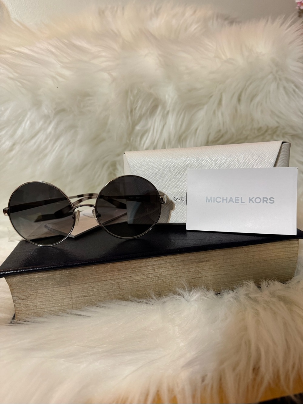 Michael Kors Round Metal Sunglasses in Silver with Dark Gray Lenses